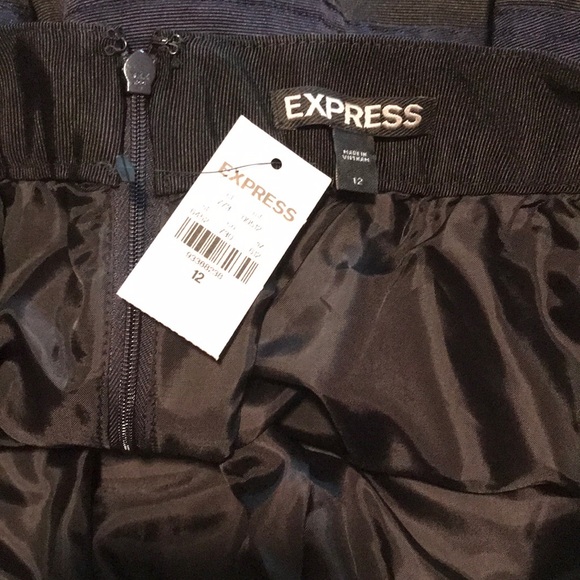 Express Navy/Black A-line Mini Skirt with POCKETS! - Picture 3 of 4